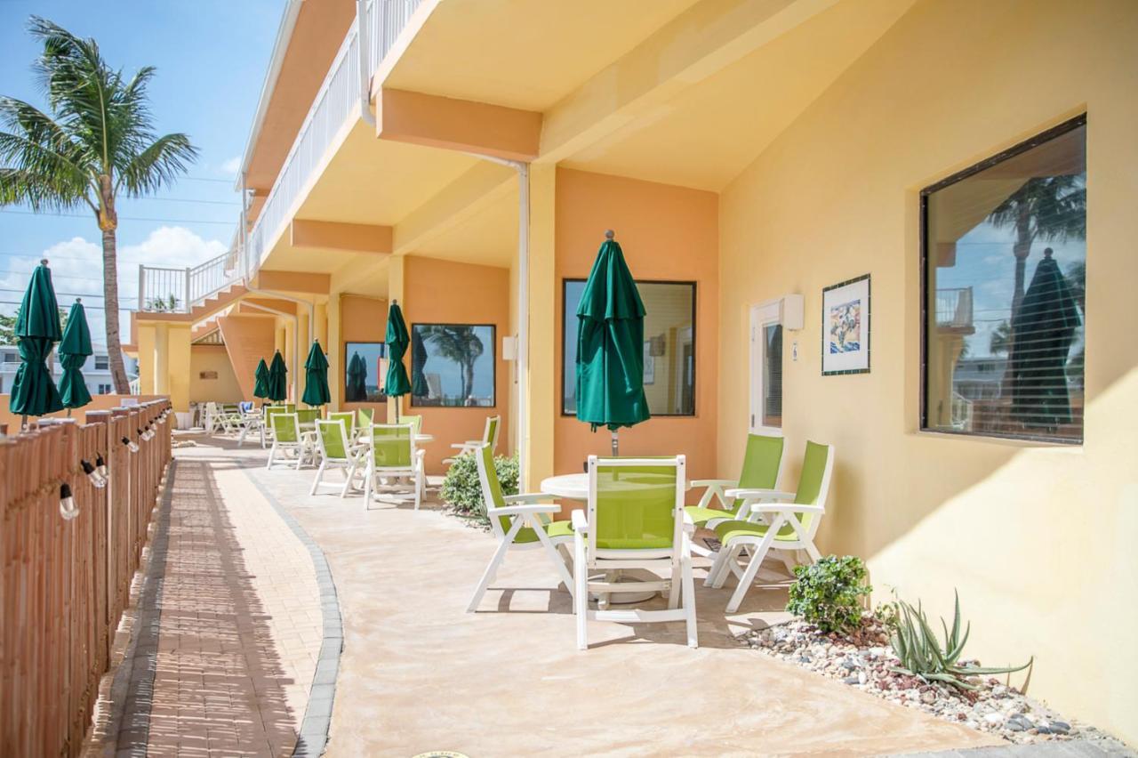 Windjammer Resort And Beach Club Lauderdale-by-the-Sea Exterior photo