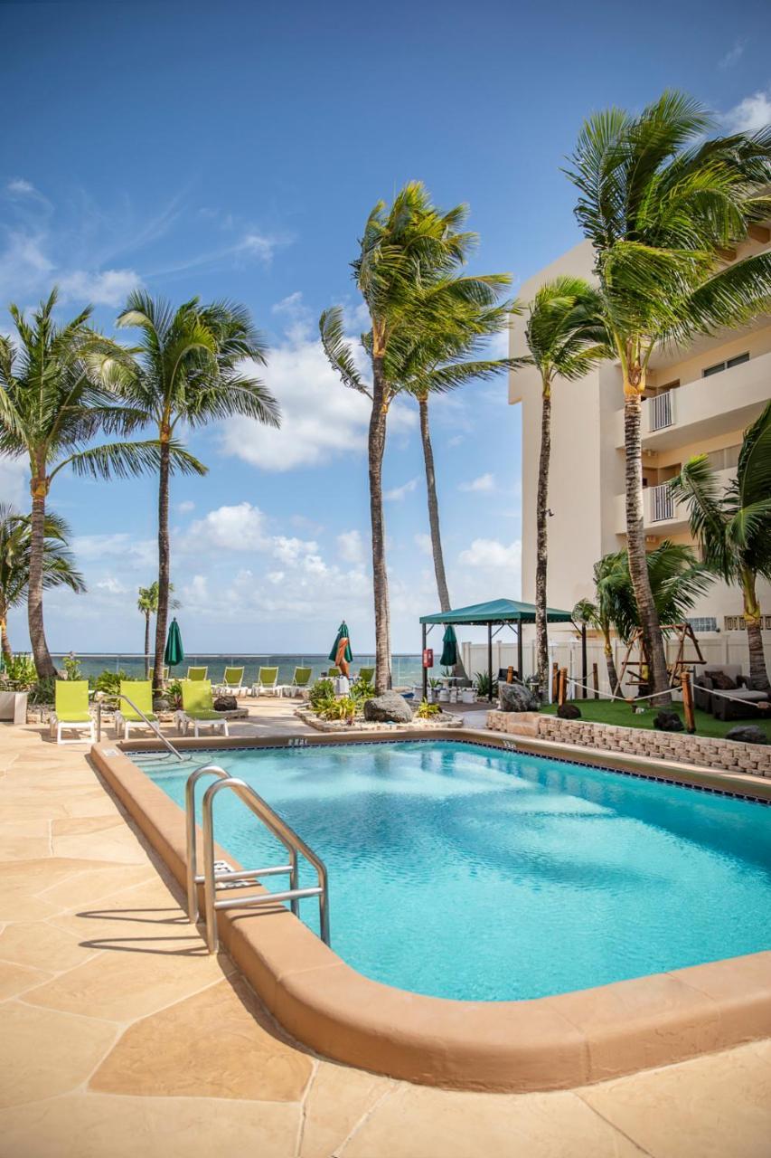 Windjammer Resort And Beach Club Lauderdale-by-the-Sea Exterior photo