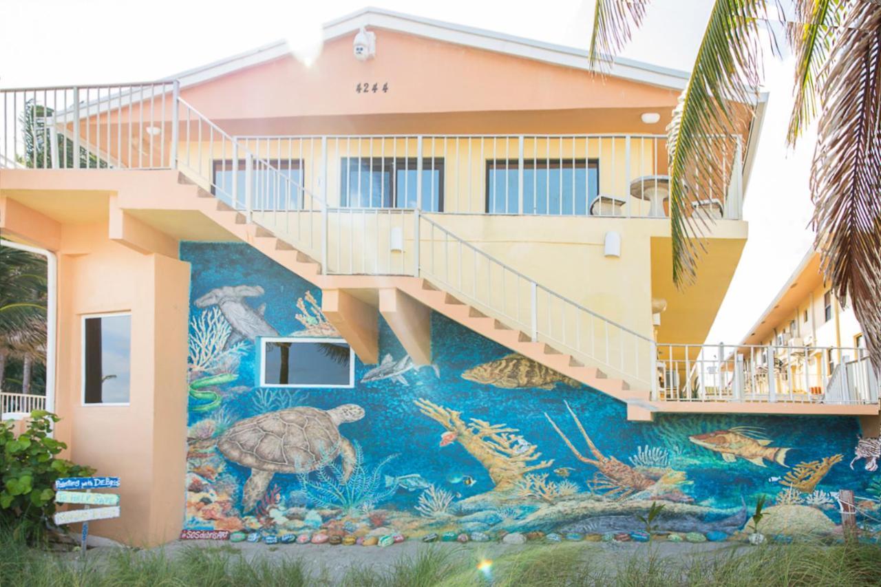 Windjammer Resort And Beach Club Lauderdale-by-the-Sea Exterior photo